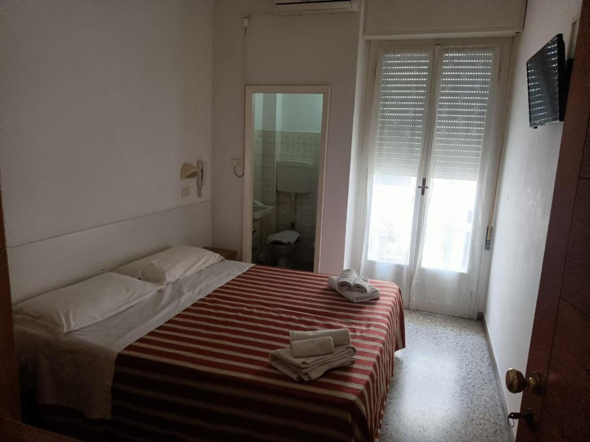 Hotel Graziella Mare Rimini Exteriér fotografie