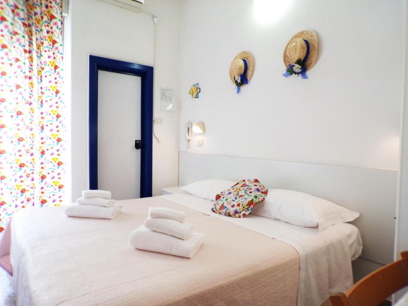 Hotel Graziella Mare Rimini Exteriér fotografie